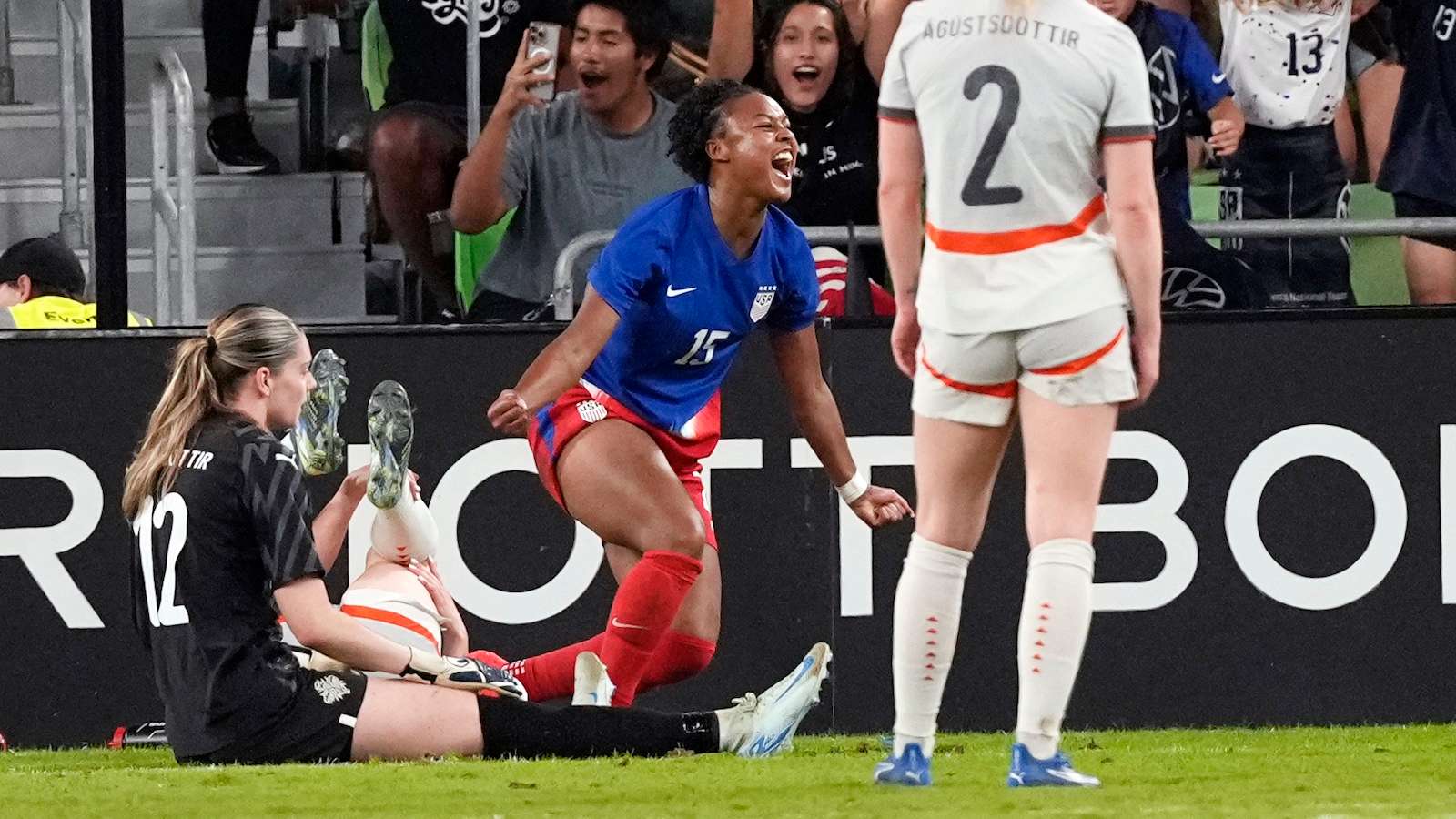 正是欧冠赛 正是欧冠赛